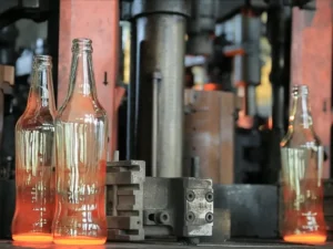 How_Are_Glass_Wine_Bottles_Made