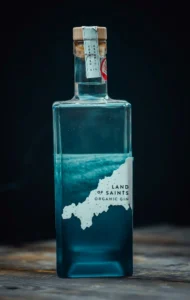 Land_of_Saints_Cornish_Organic Gin_glass_bottle