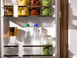 Wie man verhindert, dass Glasflaschen im Gefrierschrank explodieren