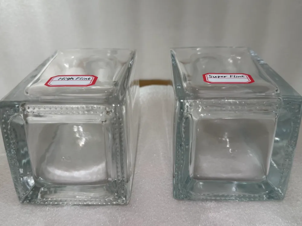 high-flint-vs-super-flint-bottom